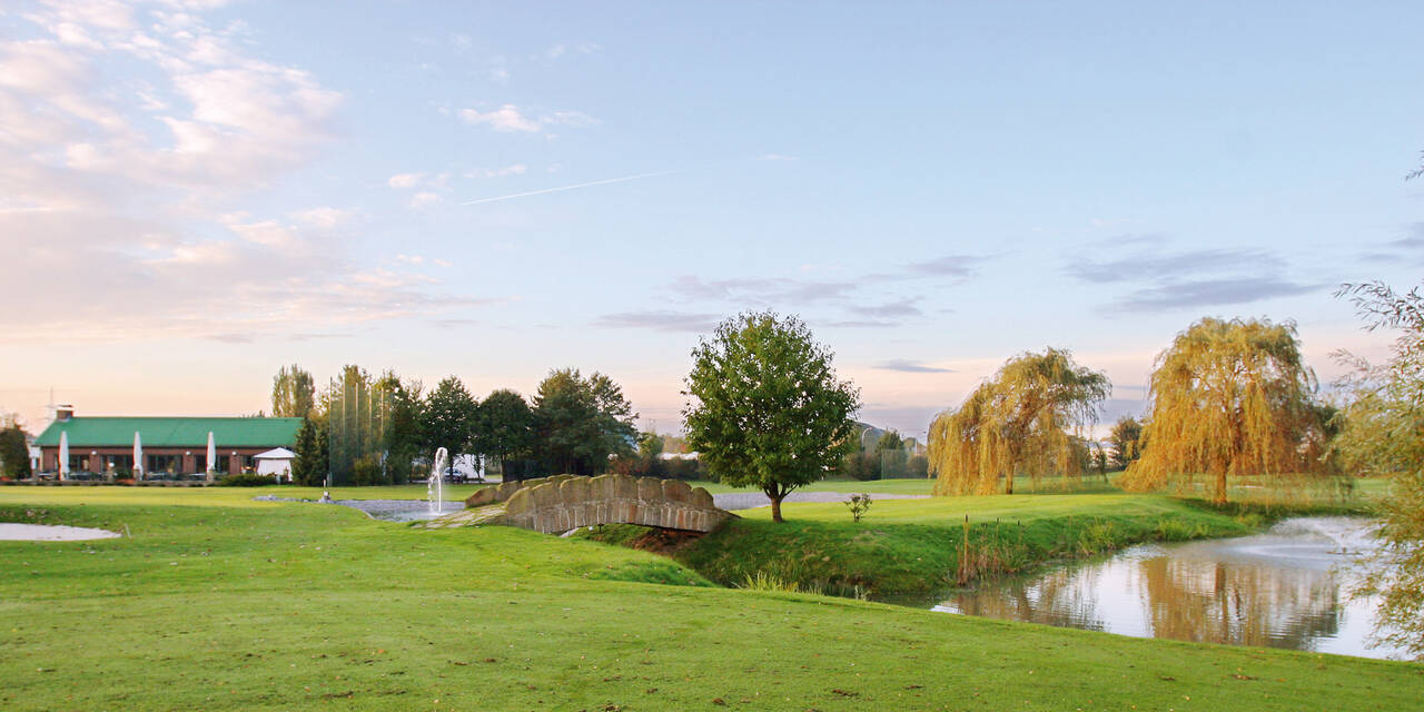 Mehr über den Artikel erfahren Golfclub Royal Saint Barbara’s